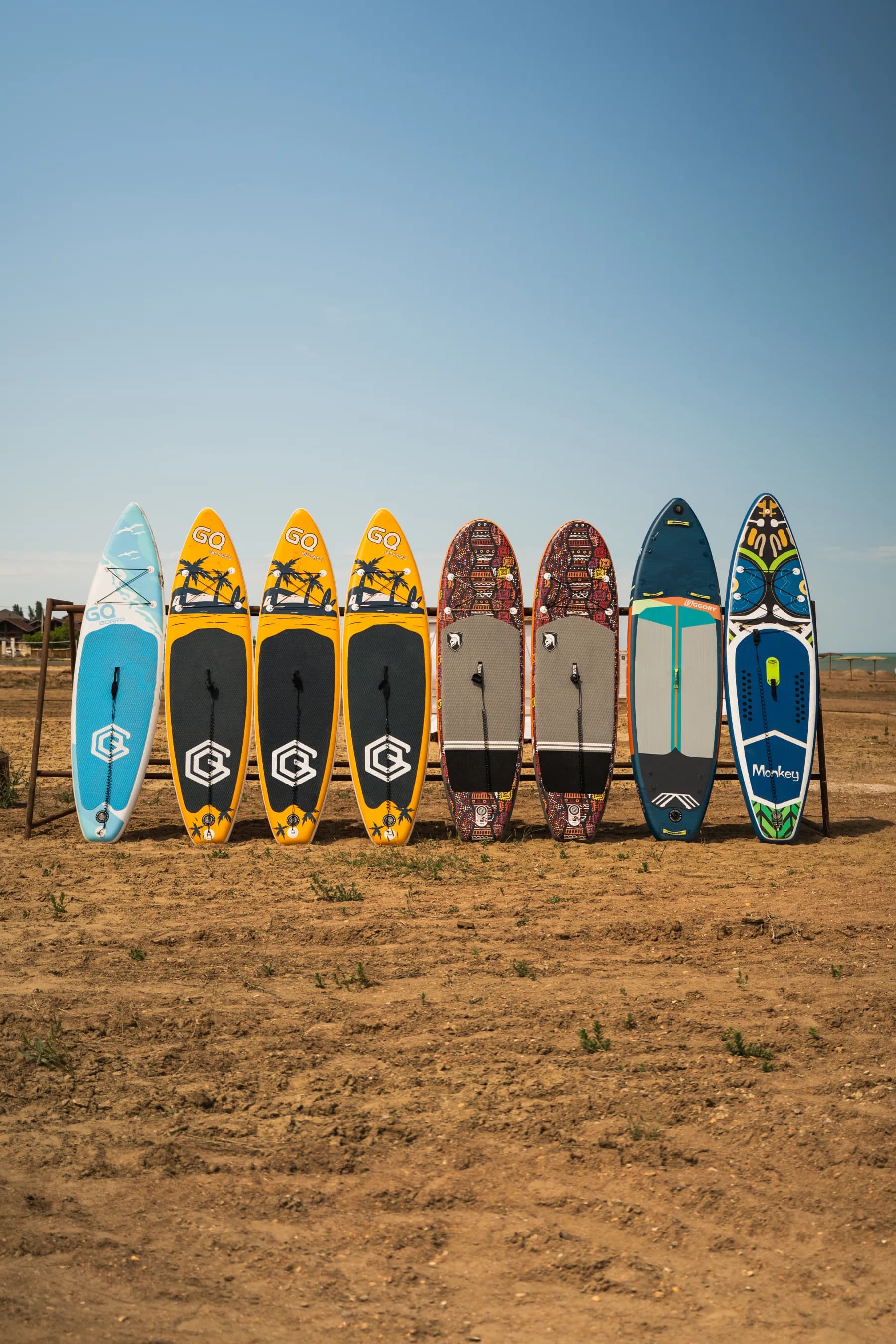 SUP-доски на пляже Магриб Каспий